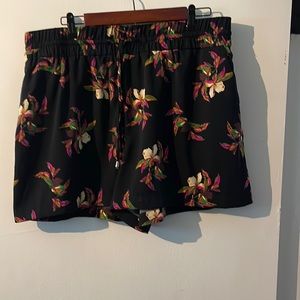 Floral shorts